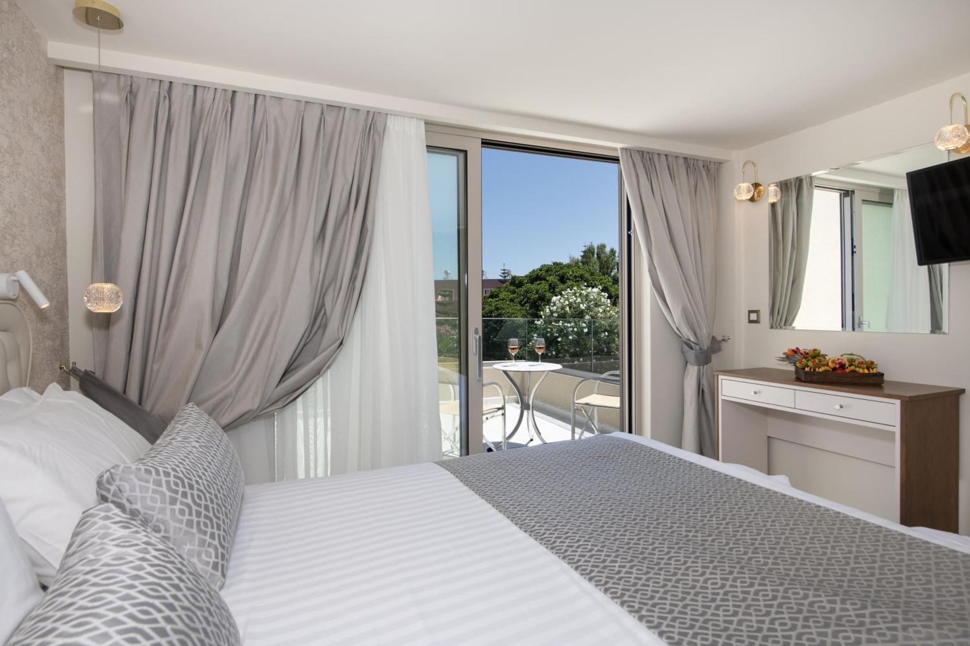 Vantaris Luxury Beach Resort Jeorjoúpoli Eksteriør bilde