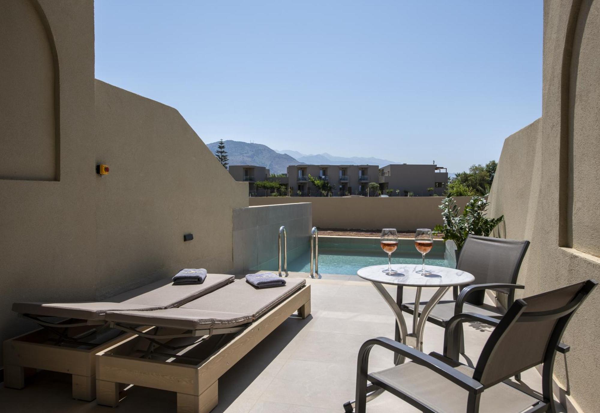 Vantaris Luxury Beach Resort Jeorjoúpoli Eksteriør bilde
